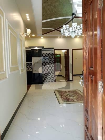 گلشنِ اقبال ٹاؤن کراچی میں 11 کمروں کا 10 مرلہ مکان 11.0 کروڑ میں برائے فروخت۔