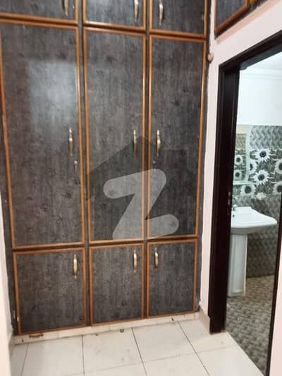 واپڈا ٹاؤن فیز 1 واپڈا ٹاؤن,ملتان میں 5 کمروں کا 10 مرلہ مکان 1.0 لاکھ میں کرایہ پر دستیاب ہے۔