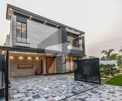 TASK EST OFFER : 10 Marla Modern Design Bungalow Good Location Reasonable Price in Phase 6 D HA