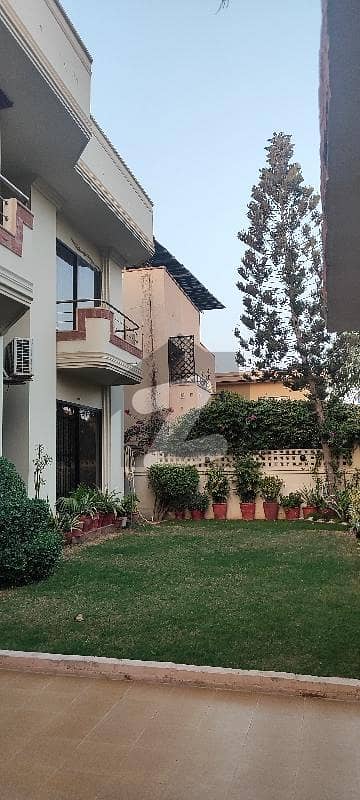 Defence phase 6 600 yards 2 unit owner built extra ordinary maintain villa
