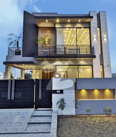 فارمانئیٹس ہاؤسنگ سکیم لاہور میں 3 کمروں کا 5 مرلہ مکان 1.93 کروڑ میں برائے فروخت۔