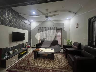 بحریہ انکلیو - سیکٹر بی1 بحریہ انکلیو,بحریہ ٹاؤن,اسلام آباد میں 3 کمروں کا 5 مرلہ مکان 95.0 ہزار میں کرایہ پر دستیاب ہے۔