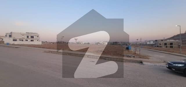 1 kanal Prime Location Plot For Sale In Dha 2 Sector B