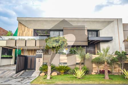 1 Kanal Full House Modern Design Full Furnished Short And Long Time Available for Rent in DHA Phase 7 Lahore.