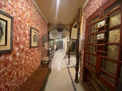 ڈی ایچ اے فیز 6 ڈی ایچ اے ڈیفینس,کراچی میں 5 کمروں کا 1 کنال مکان 11.5 کروڑ میں برائے فروخت۔