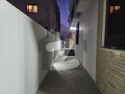 1000yard Beautiful Bungalow for Sale in DHA phase 5 27 street off tanzeem