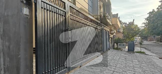 جی ۔ 15/1 جی ۔ 15,اسلام آباد میں 7 کمروں کا 8 مرلہ مکان 4.1 کروڑ میں برائے فروخت۔