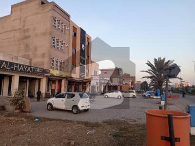 Main Double Road 3 Marla Commercial Plot In Only Rs. 14500000