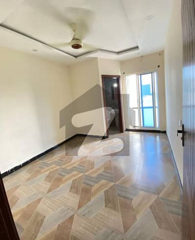 1 Bed Non Furinshed Apartment Available For Rent In Gulberg Green Islamabad Famiiy Use