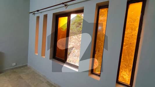 Well Located Portion For Commercial In Main Scheme 3