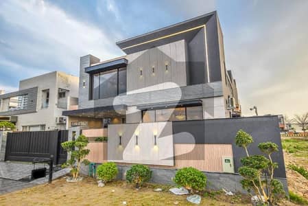 ONE KANAL BRAND NEW BEAUTIFULL HOUSE AVALIABLE FOR RENT IN DHA DEFANCE