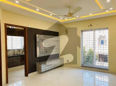 8 Marla ground portion available for rent in faisal town (F-18)