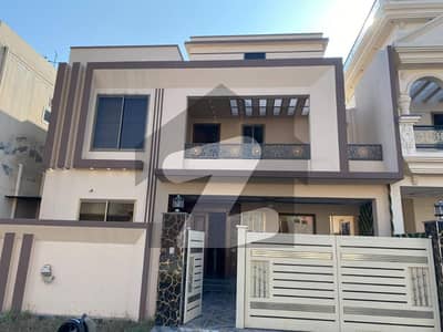 10 Marla House For Sale In Bolan Block, DC Colony Gujranwala.