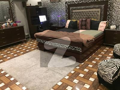 سوان گارڈن ۔ بلاک ایف سوان گارڈن,اسلام آباد میں 7 کمروں کا 1 کنال مکان 6.1 کروڑ میں برائے فروخت۔