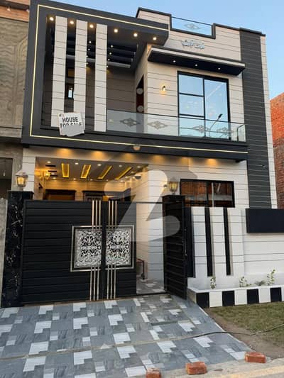 BRAND NEW HOUSE NEAR SCHOOL AND 2ND ENTRANCE