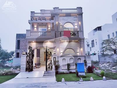 ڈی ایچ اے فیز 7 ڈیفنس (ڈی ایچ اے),لاہور میں 3 کمروں کا 5 مرلہ مکان 2.75 کروڑ میں برائے فروخت۔