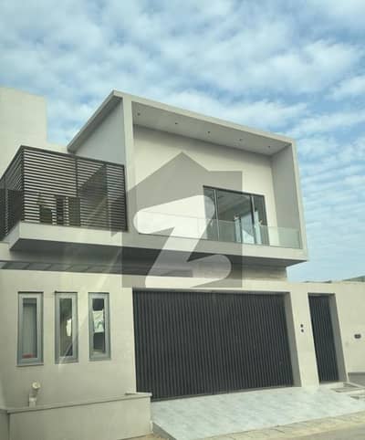 ڈی ایچ اے فیز 8 ڈی ایچ اے ڈیفینس,کراچی میں 6 کمروں کا 1 کنال مکان 7.5 لاکھ میں کرایہ پر دستیاب ہے۔