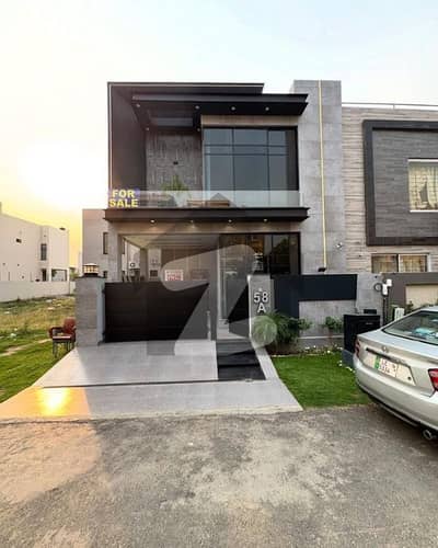 10 Marla Brand New Upper Portion For Rent