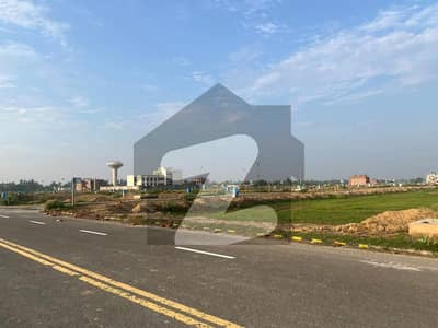 Prime Location 5 Marla Plot for Sale in F Block, LDA City Lahore