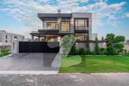 ڈی ایچ اے فیز 6 - بلاک ایل فیز 6,ڈیفنس (ڈی ایچ اے),لاہور میں 5 کمروں کا 1 کنال مکان 8.0 کروڑ میں برائے فروخت۔