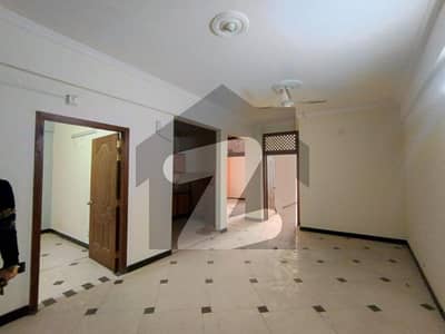 آئی جے پی روڈ راولپنڈی میں 3 کمروں کا 6 مرلہ دفتر 80.0 ہزار میں کرایہ پر دستیاب ہے۔