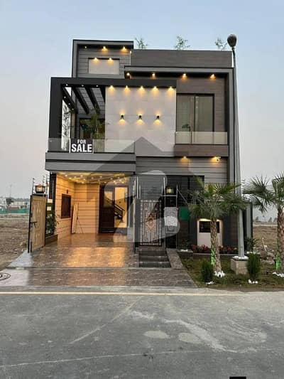 5 MARLA BRAND NEW WELL MODERN DESIGNERS HOUSE FOR SALE IN DHA PHASE 9 TOWN