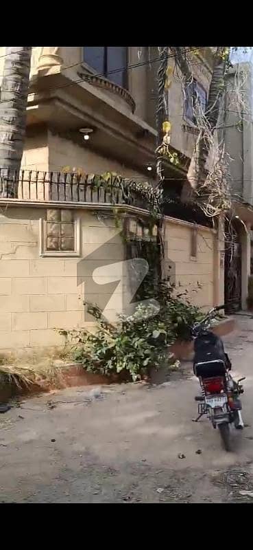 for commercial use 300 sq. yard 4bed dd ground floor portion