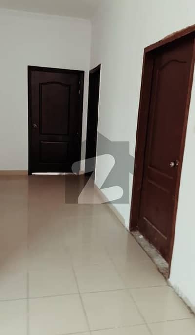 Beautiful Well Maintained 5 Bed House With Totally Tiled Flooring Available For Urgent Sale