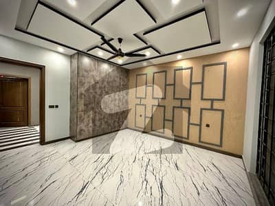 20 Marla brand new dubble story house for sale in wapda Town Lahore