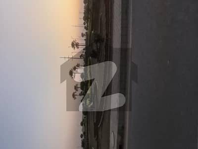 ڈی ایچ اے فیز9 پریزم - بلاک جی ڈی ایچ اے فیز9 پریزم,ڈی ایچ اے ڈیفینس,لاہور میں 1 کنال رہائشی پلاٹ 2.8 کروڑ میں برائے فروخت۔