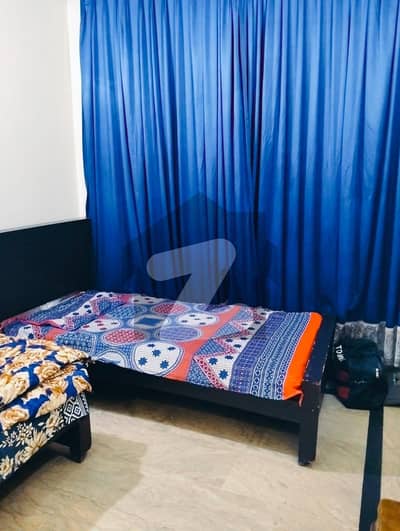 ROOM FOR RENT ONLY FEMALE ROOM FOR RENT ONLY FEMALE