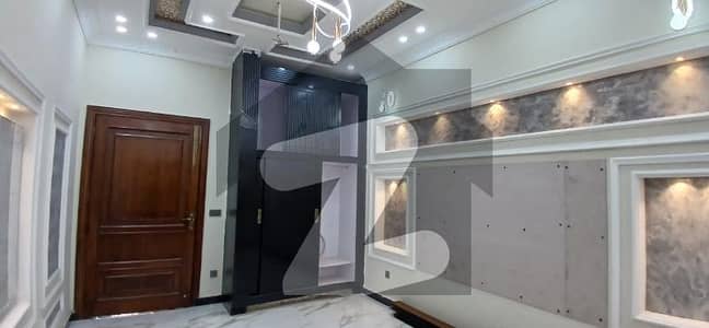 Luxury Lower FOR RENT