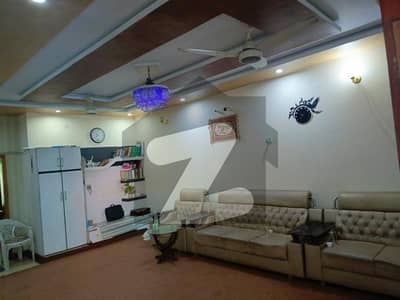 پارک ویو سٹی لاہور میں 5 کمروں کا 10 مرلہ مکان 3.6 کروڑ میں برائے فروخت۔