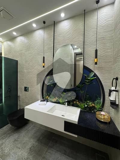 3 bed dd 1st floor west open 400sqyd vip location in Gulshan