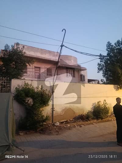 سندھی مسلم سوسائٹی - بلاک اے ایس ایم سی ایچ ایس ۔ سندھی مسلم سوسائٹی,جمشید ٹاؤن,کراچی میں 3 کمروں کا 1 کنال مکان 16.5 کروڑ میں برائے فروخت۔