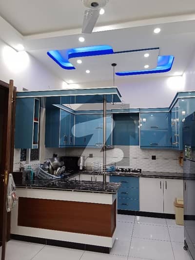 سعدی ٹاؤن سکیم 33,کراچی میں 2 کمروں کا 5 مرلہ مکان 35.0 ہزار میں کرایہ پر دستیاب ہے۔