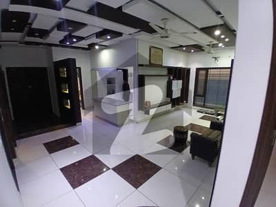 ڈی ایچ اے فیز 7 ڈی ایچ اے ڈیفینس,کراچی میں 6 کمروں کا 1 کنال مکان 12.0 کروڑ میں برائے فروخت۔