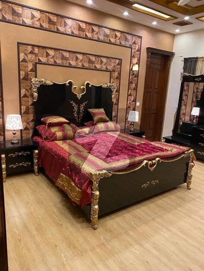 1 Kanal Upper Portion Available For Rent