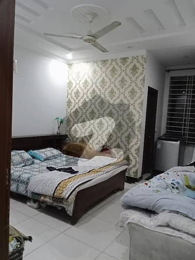 پاکستان ٹاؤن - فیز 1 پاکستان ٹاؤن,اسلام آباد میں 4 کمروں کا 11 مرلہ بالائی پورشن 70.0 ہزار میں کرایہ پر دستیاب ہے۔