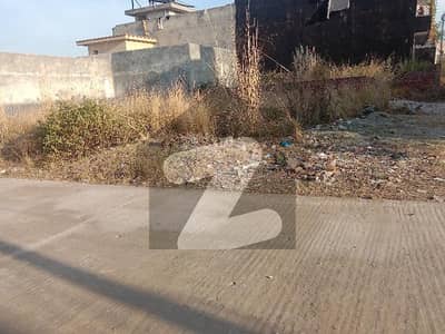 ائیرپورٹ ہاؤسنگ سوسائٹی - سیکٹر 4 ائیرپورٹ ہاؤسنگ سوسائٹی,راولپنڈی میں 5 مرلہ رہائشی پلاٹ 82.0 لاکھ میں برائے فروخت۔