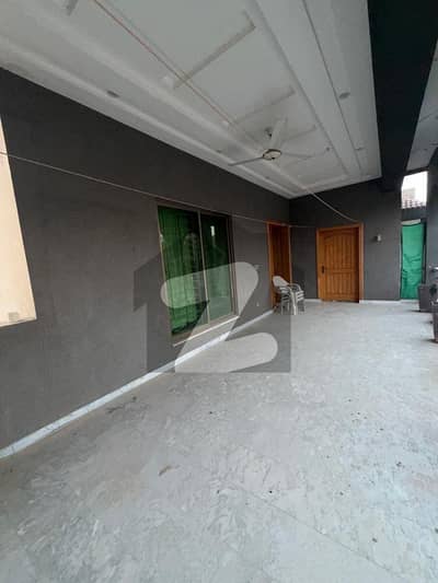 1 kanal upper portion for rent