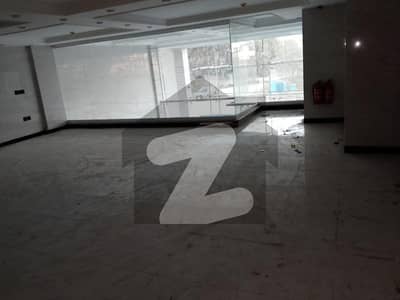 Plaza Ground , Mazanin For Rent