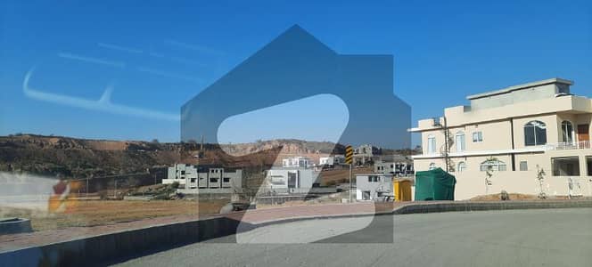 NEAR JAPAN ROAD ONE KANAL PLOT FOR SALE NEAR JAPAN ROAD ONE KANAL PLOT FOR SALE