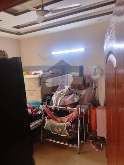 طارق گارڈنز لاہور میں 3 کمروں کا 10 مرلہ بالائی پورشن 75.0 ہزار میں کرایہ پر دستیاب ہے۔