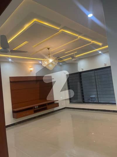 جی ۔ 13/3 جی ۔ 13,اسلام آباد میں 2 کمروں کا 10 مرلہ زیریں پورشن 1.2 لاکھ میں کرایہ پر دستیاب ہے۔