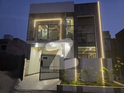 5 Marla Double Height Designer House For Sale In Executive Block Faisal Hills