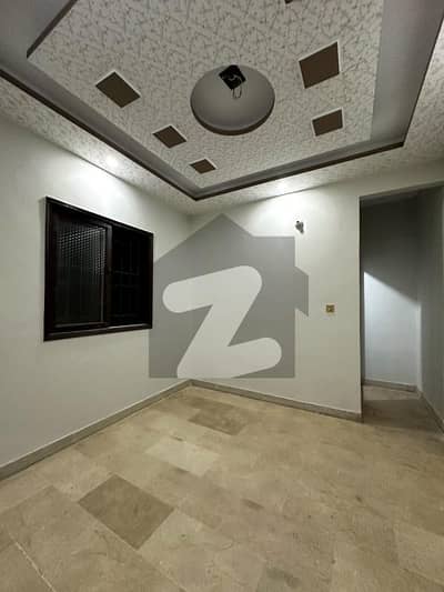 شمسی سوسائٹی شاہ فیصل ٹاؤن,کراچی میں 2 کمروں کا 4 مرلہ فلیٹ 43.0 لاکھ میں برائے فروخت۔