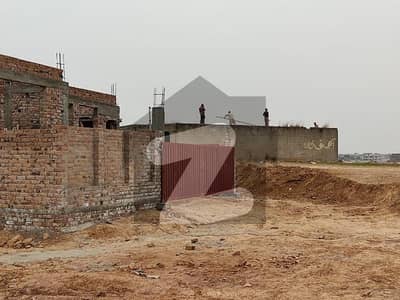 50x90 Kanal Street 99 plot for Sale G-14/3