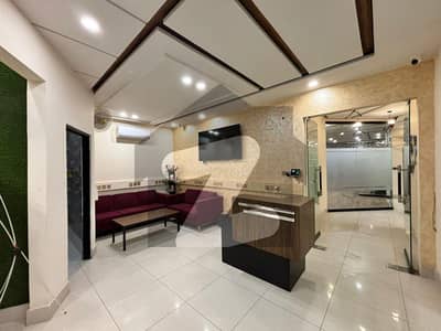 جناح کالونی فیصل آباد میں 1 کمرے کا 1 مرلہ دفتر 40.0 ہزار میں کرایہ پر دستیاب ہے۔