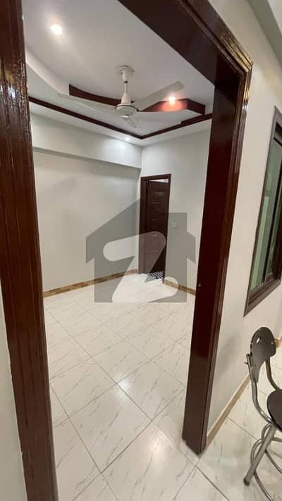 ڈی ایچ اے فیز 7 ایکسٹینشن ڈی ایچ اے ڈیفینس,کراچی میں 2 کمروں کا 3 مرلہ فلیٹ 60.0 ہزار میں کرایہ پر دستیاب ہے۔